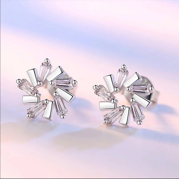 Jewelry - Sterling Silver 925 CZ Stud Earrings